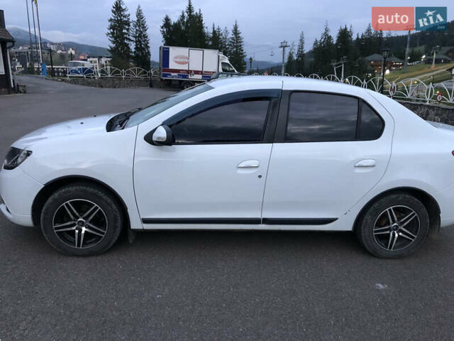 Білий Рено Логан, об'ємом двигуна 1.15 л та пробігом 243 тис. км за 4999 $, фото 5 на Automoto.ua