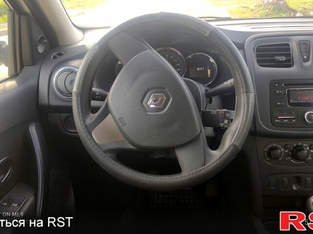 Білий Рено Логан, об'ємом двигуна 1.1 л та пробігом 0 тис. км за 4100 $, фото 2 на Automoto.ua
