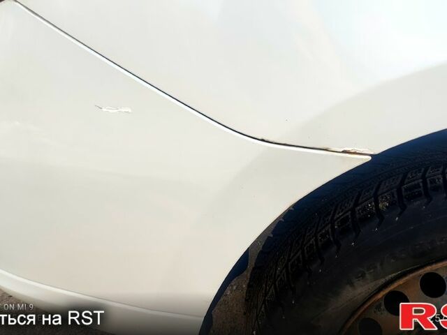 Білий Рено Логан, об'ємом двигуна 1.1 л та пробігом 0 тис. км за 4100 $, фото 5 на Automoto.ua