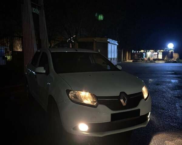Белый Рено Логан, объемом двигателя 1.46 л и пробегом 77 тыс. км за 8000 $, фото 6 на Automoto.ua