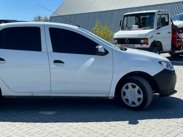 Белый Рено Логан, объемом двигателя 1.5 л и пробегом 186 тыс. км за 3990 $, фото 10 на Automoto.ua