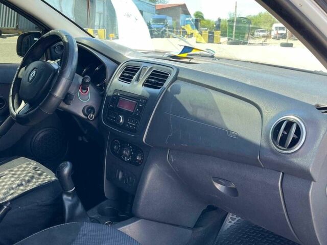 Белый Рено Логан, объемом двигателя 1.5 л и пробегом 186 тыс. км за 3990 $, фото 22 на Automoto.ua