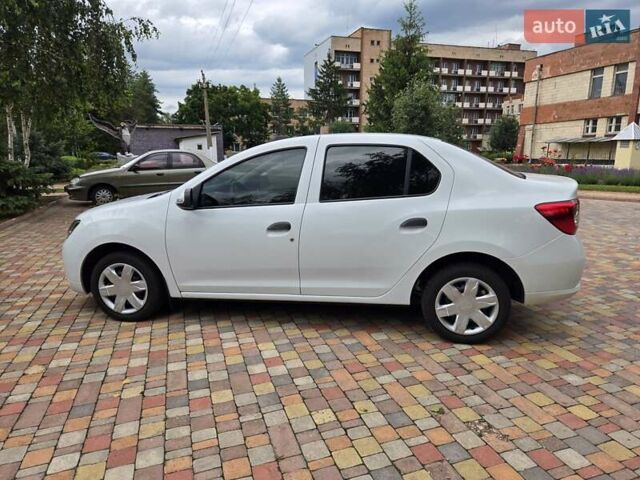 Белый Рено Логан, объемом двигателя 1.2 л и пробегом 101 тыс. км за 6000 $, фото 7 на Automoto.ua