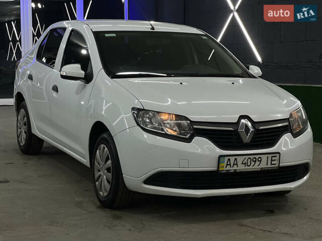 Білий Рено Логан, об'ємом двигуна 1.2 л та пробігом 197 тис. км за 5700 $, фото 21 на Automoto.ua