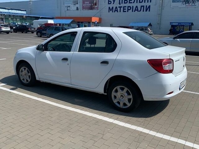 Белый Рено Логан, объемом двигателя 1.2 л и пробегом 180 тыс. км за 3500 $, фото 2 на Automoto.ua