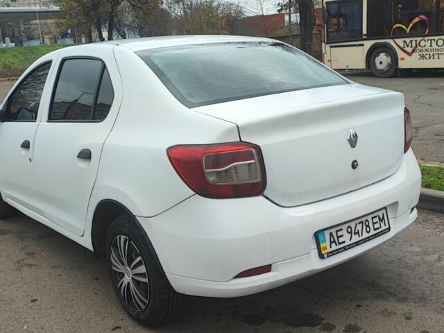 Белый Рено Логан, объемом двигателя 1.5 л и пробегом 225 тыс. км за 5300 $, фото 1 на Automoto.ua