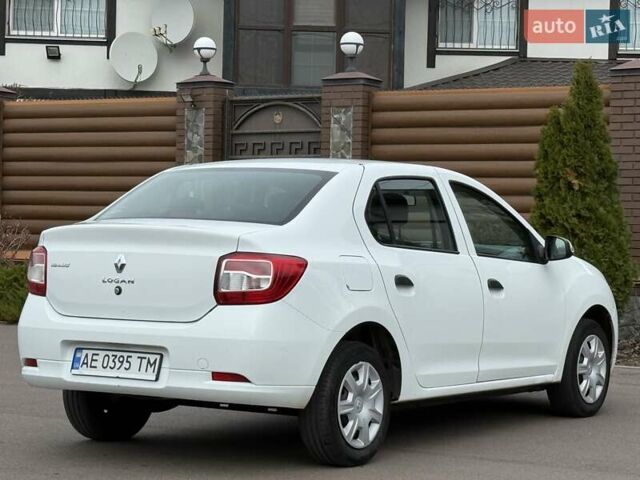 Белый Рено Логан, объемом двигателя 1.15 л и пробегом 148 тыс. км за 4800 $, фото 32 на Automoto.ua