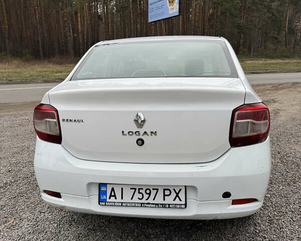 Белый Рено Логан, объемом двигателя 1.15 л и пробегом 242 тыс. км за 3600 $, фото 4 на Automoto.ua
