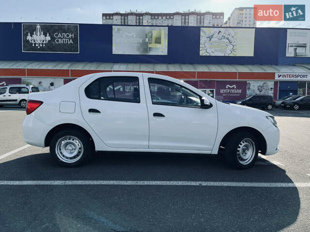 Білий Рено Логан, об'ємом двигуна 1.15 л та пробігом 153 тис. км за 5900 $, фото 8 на Automoto.ua