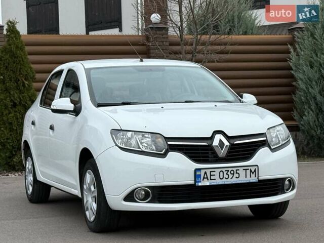 Белый Рено Логан, объемом двигателя 1.15 л и пробегом 148 тыс. км за 4800 $, фото 9 на Automoto.ua