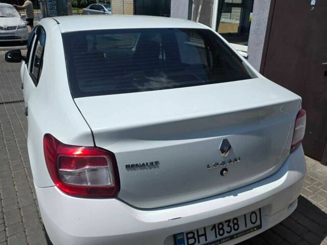 Білий Рено Логан, об'ємом двигуна 1.2 л та пробігом 135 тис. км за 4500 $, фото 8 на Automoto.ua