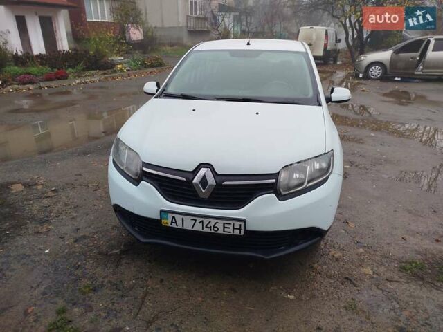 Білий Рено Логан, об'ємом двигуна 1.15 л та пробігом 247 тис. км за 4400 $, фото 9 на Automoto.ua