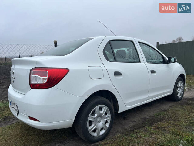 Білий Рено Логан, об'ємом двигуна 1.15 л та пробігом 153 тис. км за 5000 $, фото 1 на Automoto.ua