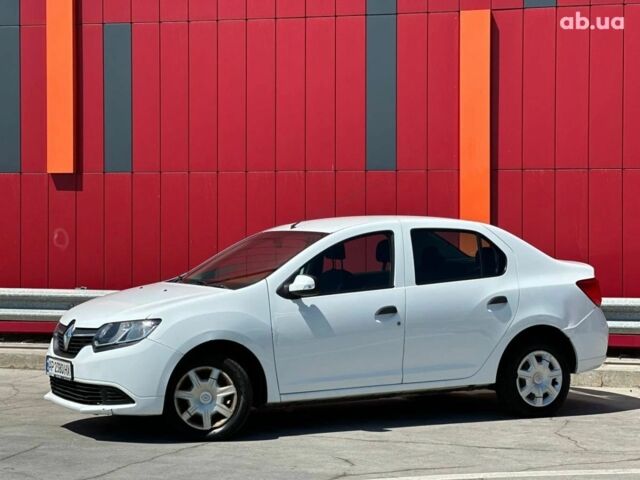 Белый Рено Логан, объемом двигателя 1.1 л и пробегом 180 тыс. км за 4700 $, фото 12 на Automoto.ua