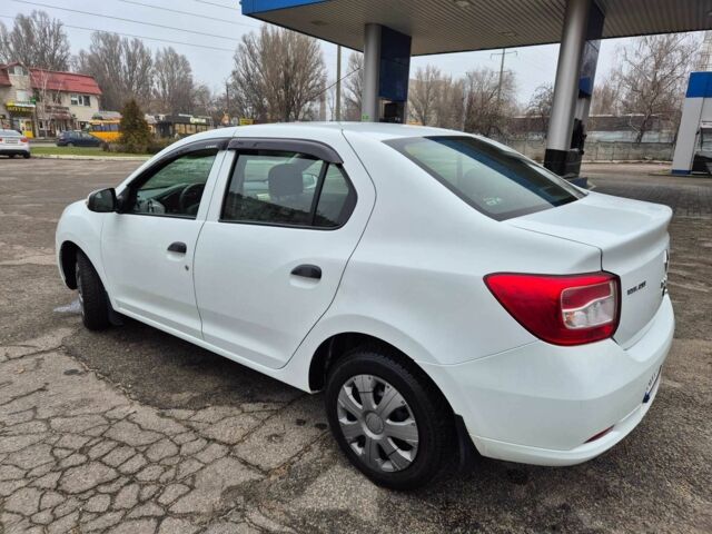 Белый Рено Логан, объемом двигателя 1.1 л и пробегом 114 тыс. км за 6500 $, фото 7 на Automoto.ua