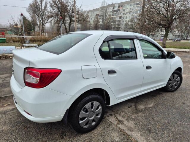 Белый Рено Логан, объемом двигателя 1.1 л и пробегом 114 тыс. км за 6500 $, фото 8 на Automoto.ua