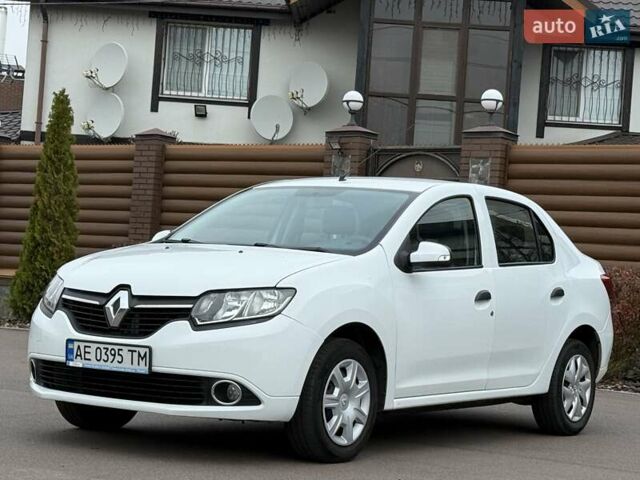 Белый Рено Логан, объемом двигателя 1.15 л и пробегом 148 тыс. км за 4800 $, фото 7 на Automoto.ua