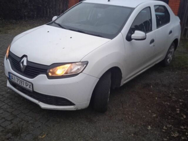 Білий Рено Логан, об'ємом двигуна 1.1 л та пробігом 240 тис. км за 2800 $, фото 2 на Automoto.ua