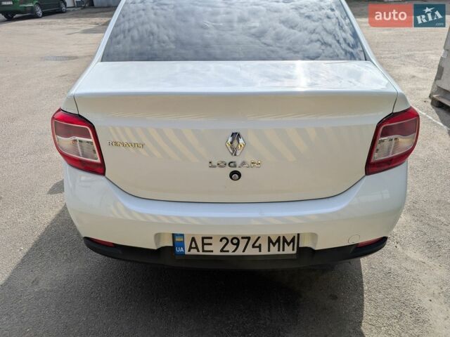 Білий Рено Логан, об'ємом двигуна 1.46 л та пробігом 280 тис. км за 5500 $, фото 8 на Automoto.ua