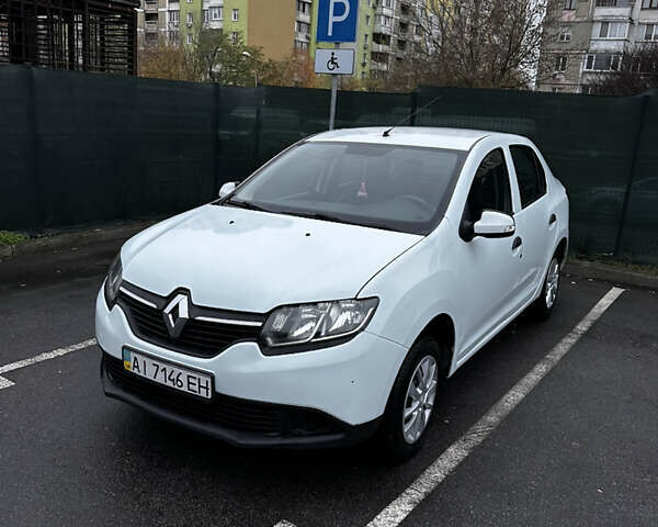 Белый Рено Логан, объемом двигателя 1.2 л и пробегом 247 тыс. км за 4200 $, фото 4 на Automoto.ua