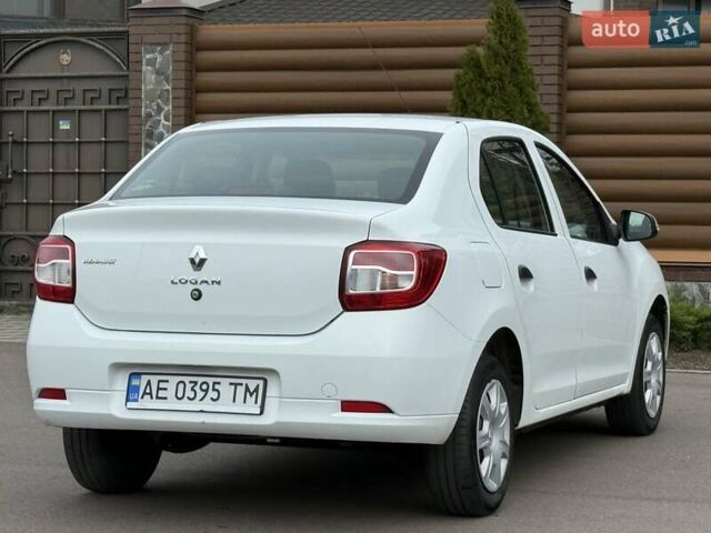 Белый Рено Логан, объемом двигателя 1.15 л и пробегом 148 тыс. км за 4800 $, фото 28 на Automoto.ua