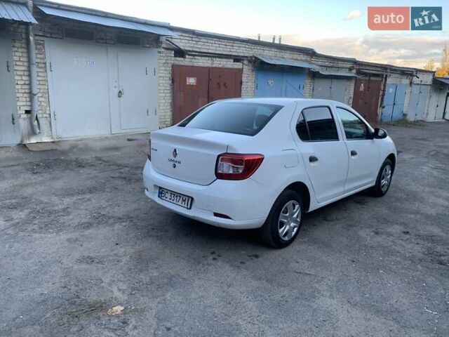 Рено Логан 2016 в Львове на Automoto.ua Белый Рено Логан, объемом двигателя 1.15 л и пробегом 178 тыс. км за 4650 $, фото 6 на Automoto.ua