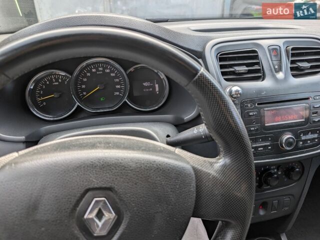 Білий Рено Логан, об'ємом двигуна 1.46 л та пробігом 280 тис. км за 5500 $, фото 11 на Automoto.ua