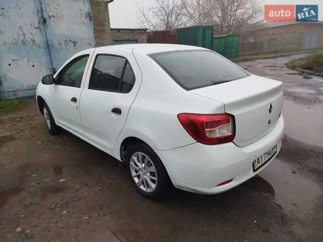 Білий Рено Логан, об'ємом двигуна 1.15 л та пробігом 247 тис. км за 4400 $, фото 6 на Automoto.ua