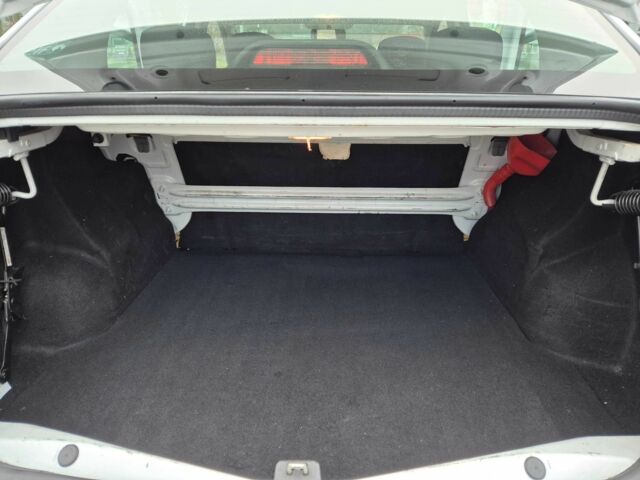 Белый Рено Логан, объемом двигателя 1.1 л и пробегом 114 тыс. км за 6500 $, фото 22 на Automoto.ua