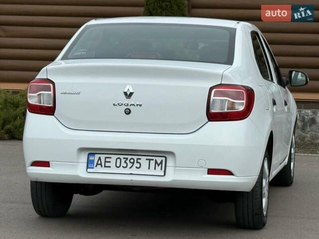 Белый Рено Логан, объемом двигателя 1.15 л и пробегом 148 тыс. км за 4800 $, фото 25 на Automoto.ua