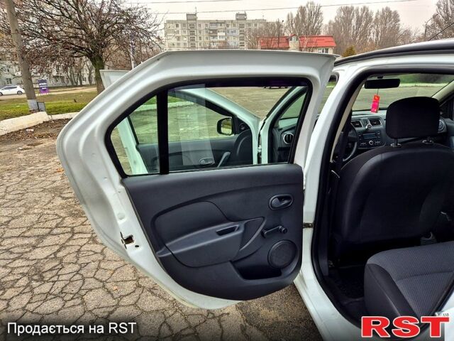 Білий Рено Логан, об'ємом двигуна 1.1 л та пробігом 114 тис. км за 6000 $, фото 11 на Automoto.ua