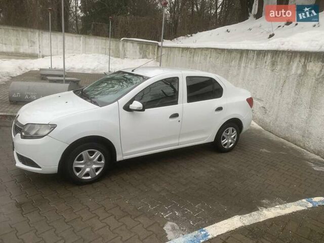 Белый Рено Логан, объемом двигателя 1.2 л и пробегом 178 тыс. км за 4650 $, фото 2 на Automoto.ua