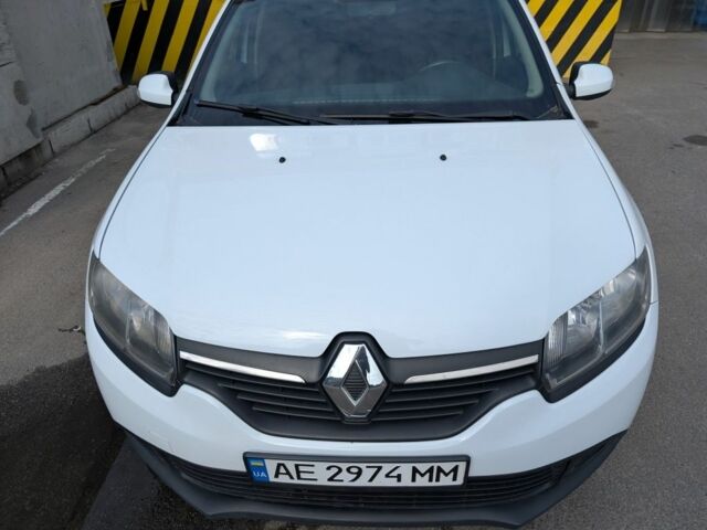 Білий Рено Логан, об'ємом двигуна 1.5 л та пробігом 280 тис. км за 5510 $, фото 4 на Automoto.ua