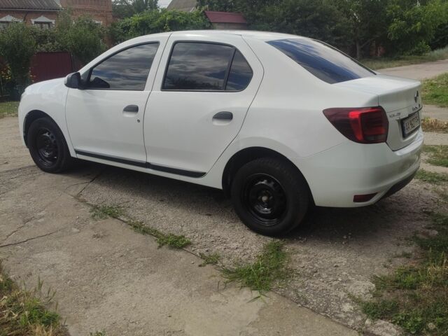 Білий Рено Логан, об'ємом двигуна 1.5 л та пробігом 200 тис. км за 6500 $, фото 4 на Automoto.ua