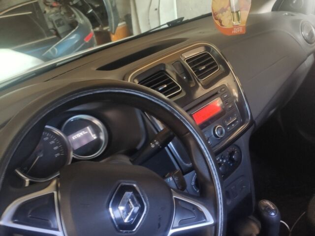 Білий Рено Логан, об'ємом двигуна 1.5 л та пробігом 200 тис. км за 6500 $, фото 7 на Automoto.ua