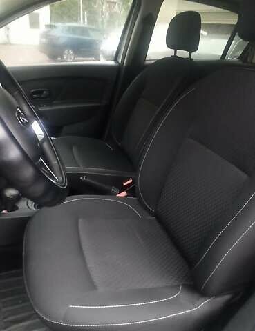 Білий Рено Логан, об'ємом двигуна 1.46 л та пробігом 138 тис. км за 6750 $, фото 5 на Automoto.ua