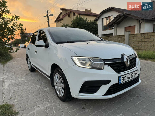 Белый Рено Логан, объемом двигателя 1.15 л и пробегом 200 тыс. км за 5200 $, фото 7 на Automoto.ua