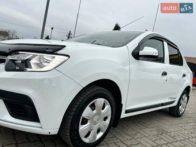 Білий Рено Логан, об'ємом двигуна 1.5 л та пробігом 127 тис. км за 7400 $, фото 27 на Automoto.ua