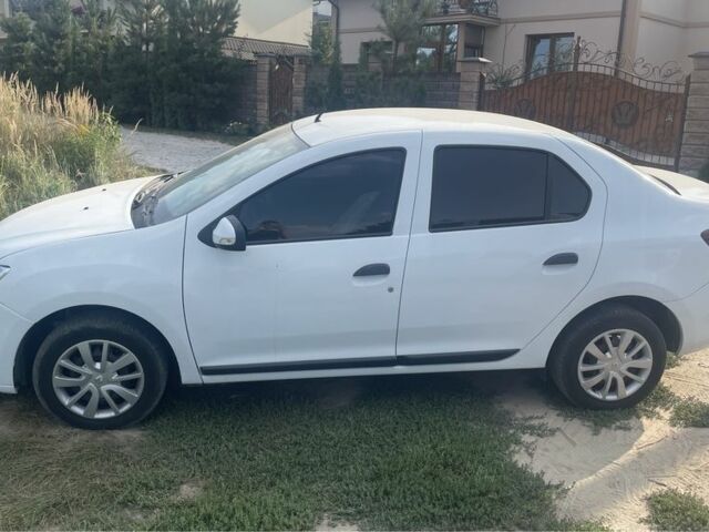 Белый Рено Логан, объемом двигателя 1.2 л и пробегом 106 тыс. км за 6400 $, фото 4 на Automoto.ua