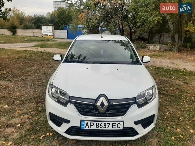 Білий Рено Логан, об'ємом двигуна 1.15 л та пробігом 160 тис. км за 5600 $, фото 10 на Automoto.ua