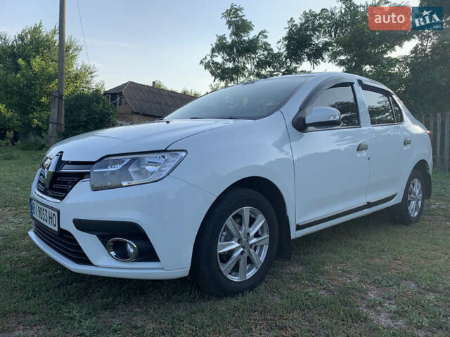 Белый Рено Логан, объемом двигателя 1.15 л и пробегом 191 тыс. км за 7200 $, фото 2 на Automoto.ua