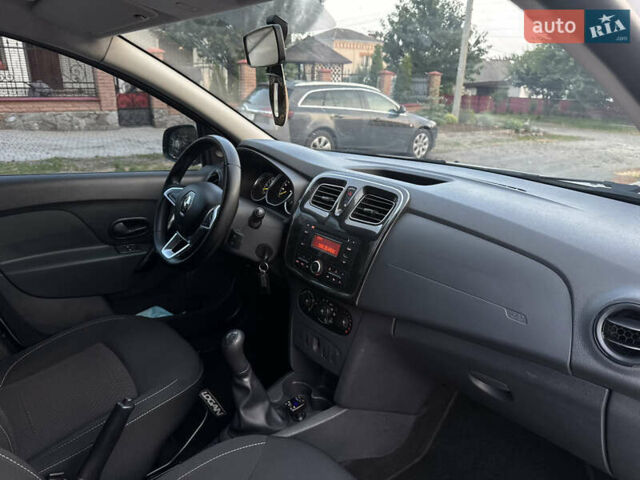 Белый Рено Логан, объемом двигателя 1.46 л и пробегом 219 тыс. км за 6999 $, фото 33 на Automoto.ua