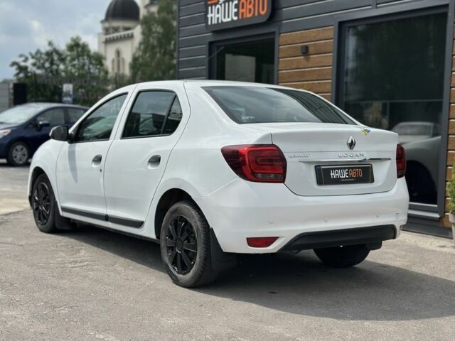 Рено Логан 2017 в Червонограде на Automoto.ua Белый Рено Логан, объемом двигателя 1.2 л и пробегом 137 тыс. км за 5499 $, фото 6 на Automoto.ua