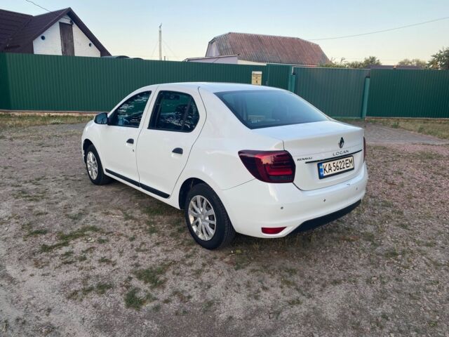 Білий Рено Логан, об'ємом двигуна 1.2 л та пробігом 181 тис. км за 5039 $, фото 2 на Automoto.ua