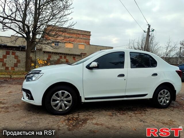 Білий Рено Логан, об'ємом двигуна 1.5 л та пробігом 240 тис. км за 6400 $, фото 4 на Automoto.ua