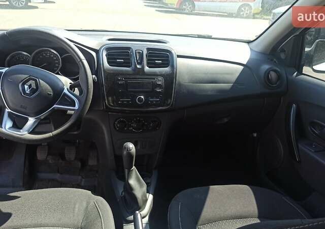 Белый Рено Логан, объемом двигателя 1.46 л и пробегом 287 тыс. км за 5500 $, фото 5 на Automoto.ua