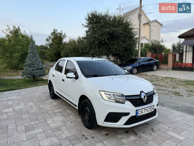 Белый Рено Логан, объемом двигателя 1.46 л и пробегом 219 тыс. км за 6999 $, фото 6 на Automoto.ua