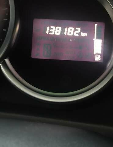 Білий Рено Логан, об'ємом двигуна 1.46 л та пробігом 138 тис. км за 6750 $, фото 7 на Automoto.ua