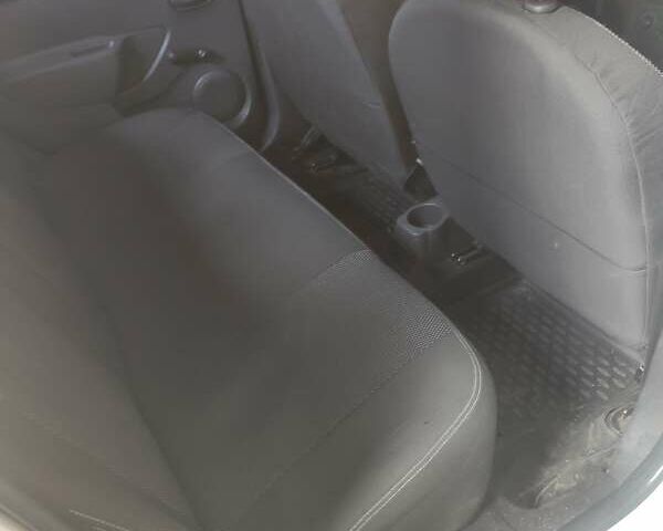 Белый Рено Логан, объемом двигателя 1.46 л и пробегом 177 тыс. км за 7000 $, фото 8 на Automoto.ua