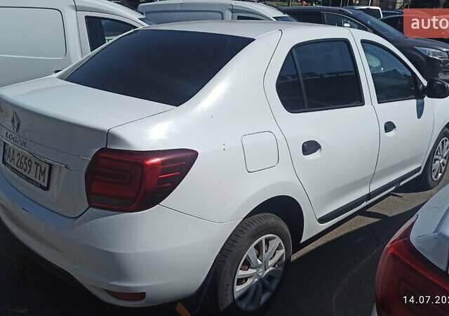 Белый Рено Логан, объемом двигателя 1.46 л и пробегом 272 тыс. км за 6500 $, фото 2 на Automoto.ua